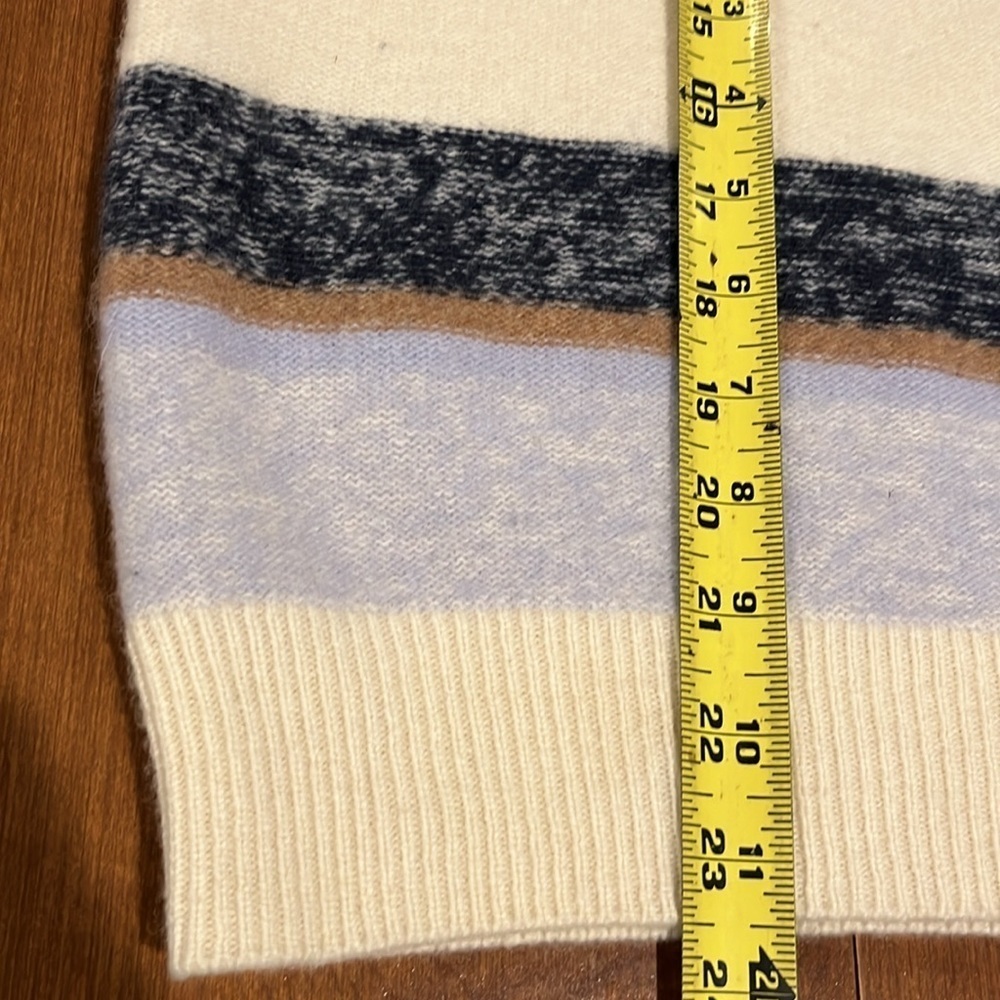Nordstrom Signature Cashmere Crew Neck Sweater Size Large. - Picture 6 of 6